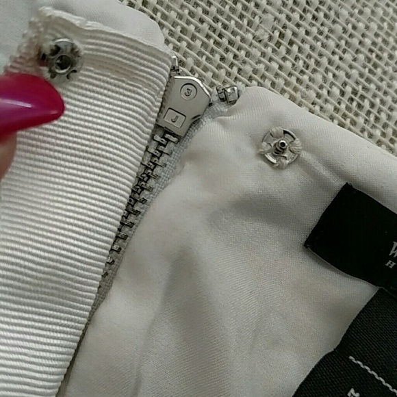 White House Black Market Tweed Boot Mini Skirt In Black Ecru Grey Size 4 NWT - Picture 8 of 8